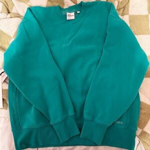 Aritzia Crewneck